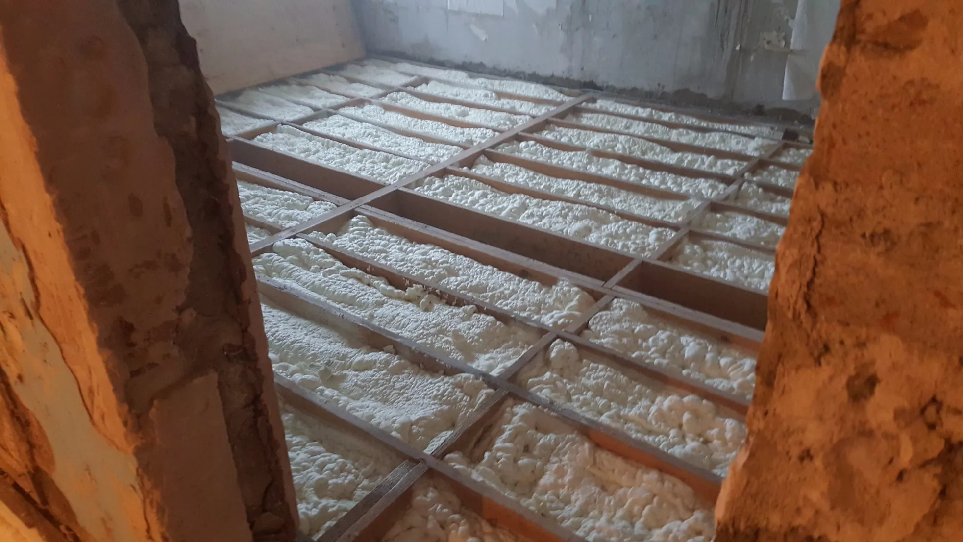 floor Insulation Installation
